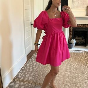 NWT puff sleeve pink dress